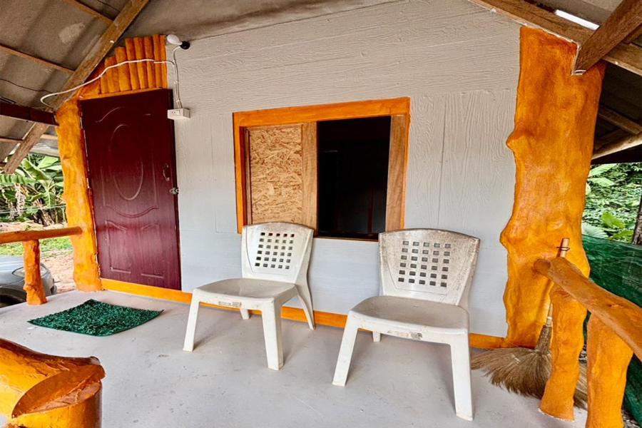 I Daa Pra-Ea Guesthouse Koh Lanta Ngoại thất bức ảnh
